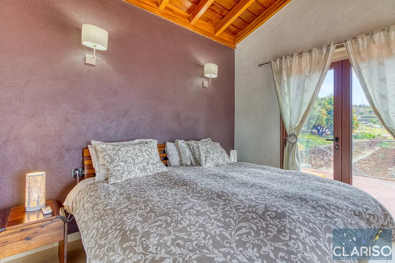 Casa El Peral: Architektenhaus mit Panoramaterrasse und getrennten Schlafflügeln in Puntagorda auf La Palma