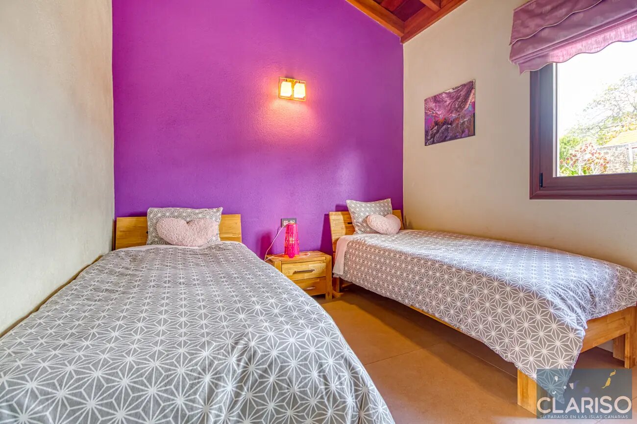Casa El Peral: Architektenhaus mit Panoramaterrasse und getrennten Schlafflügeln in Puntagorda auf La Palma