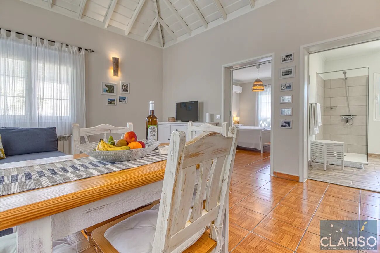 Casa Estrelicia: Apartment mit weißer kanarischer Holzdecke und Gemeinschaftspool in El Paso auf La Palma