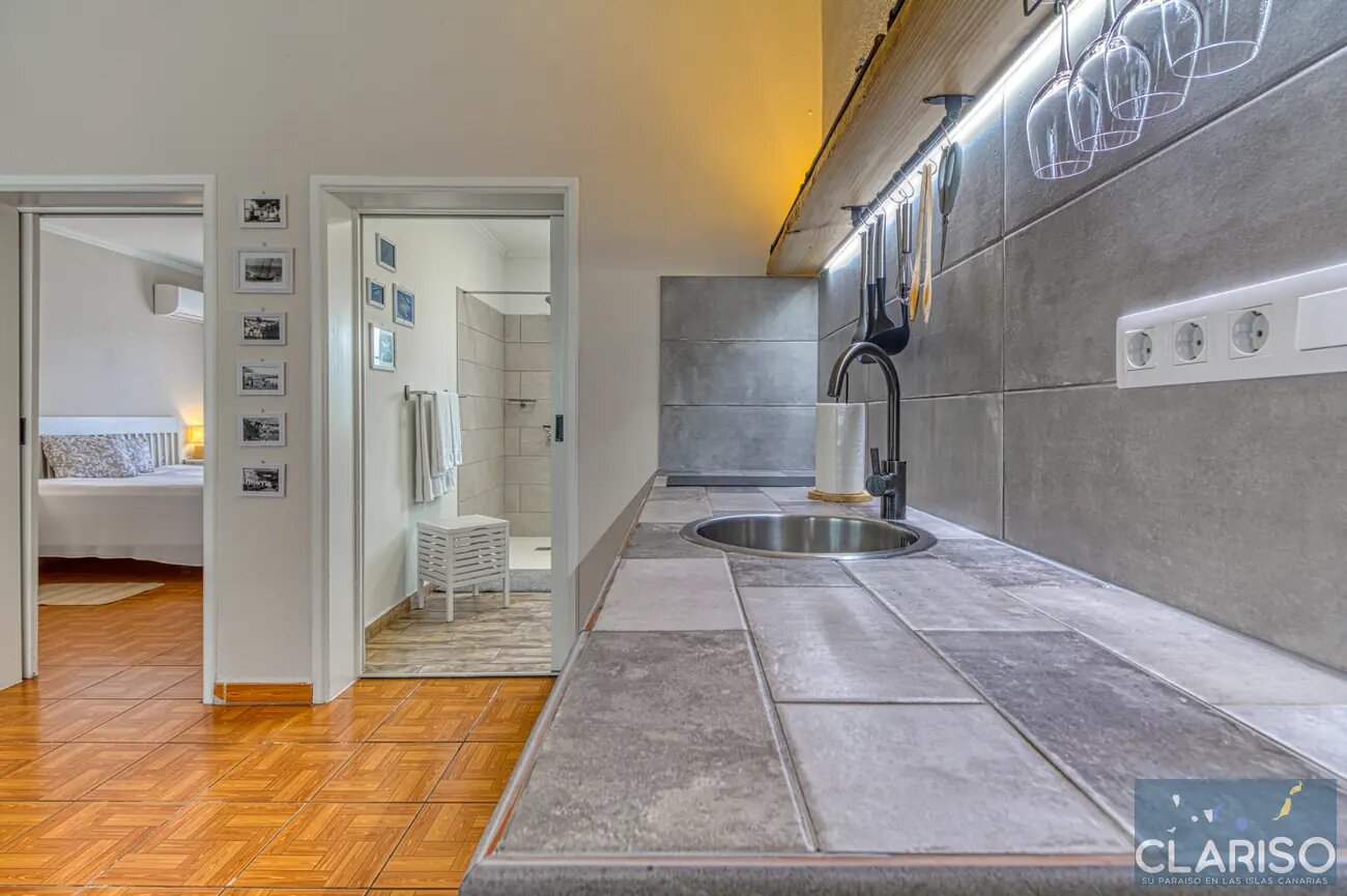 Casa Estrelicia: Apartment mit weißer kanarischer Holzdecke und Gemeinschaftspool in El Paso auf La Palma