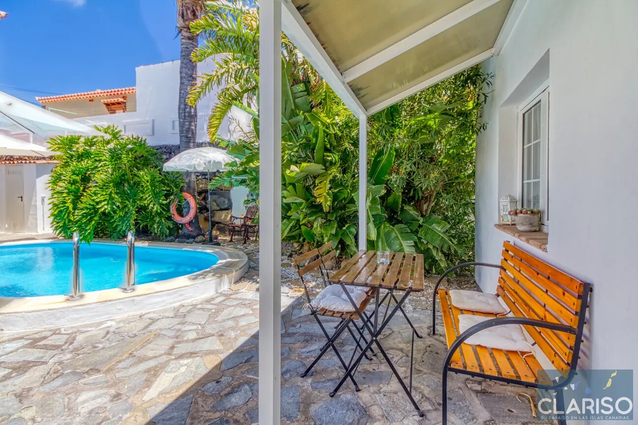 Casa Estrelicia: Apartment mit weißer kanarischer Holzdecke und Gemeinschaftspool in El Paso auf La Palma