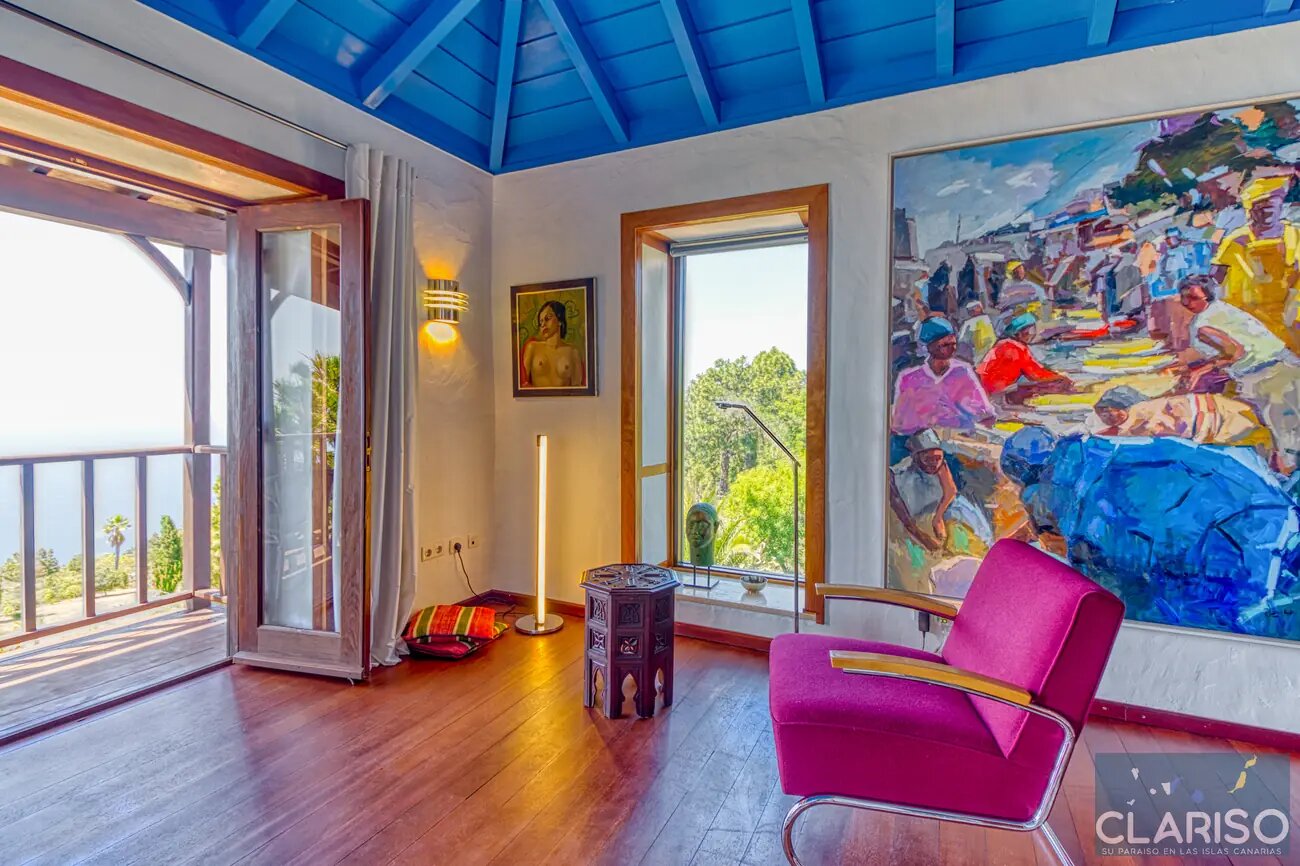 Villa Botanico: Exklusives Herrenhaus mit Skulpturen, Gartenteich und inklusive Pool auf 20.000 m² in Puntagorda auf La Palma