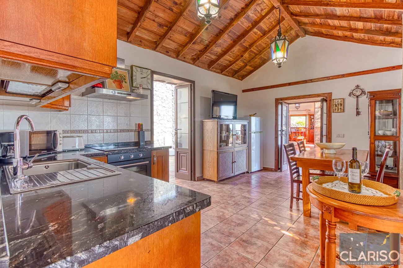 Casa El Algarrobo: Ferienhaus auf 1360 m über den Wolken in den Weinbergen von Puntagorda auf La Palma