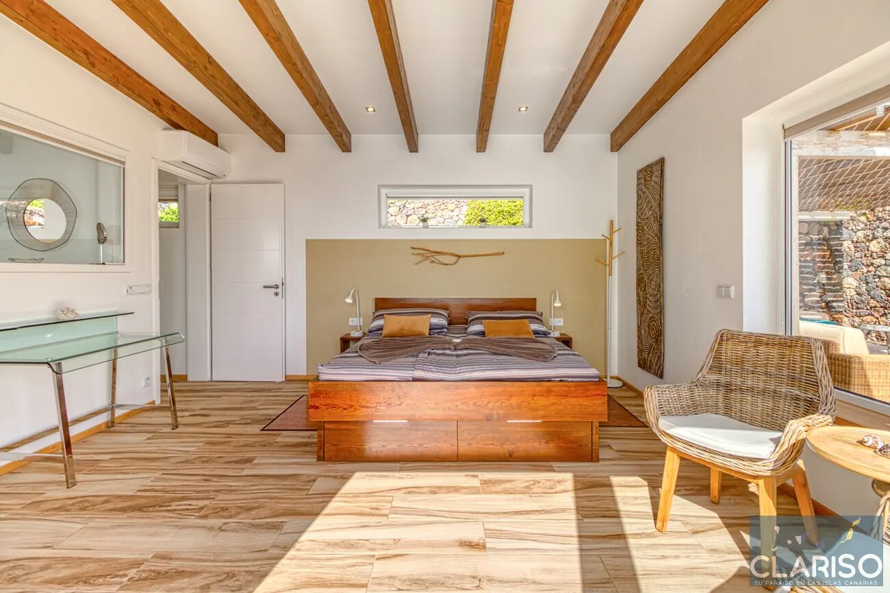 Villa Perla del Mar: Luxusvilla mit Fußbodenheizung und Infinity-Salzwasserpool an der Steilküste von Puntagorda auf La Palma