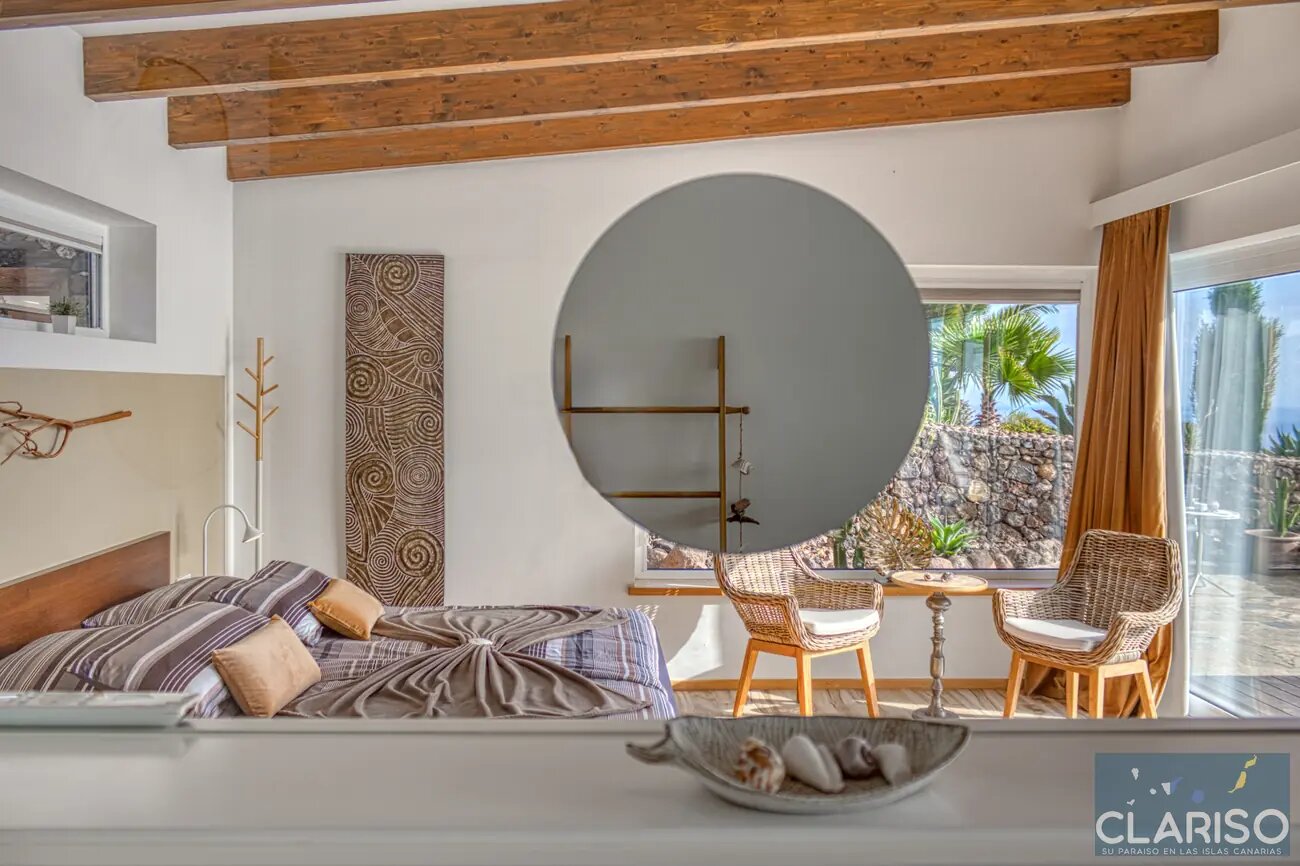 Villa Perla del Mar: Luxusvilla mit Fußbodenheizung und Infinity-Salzwasserpool an der Steilküste von Puntagorda auf La Palma