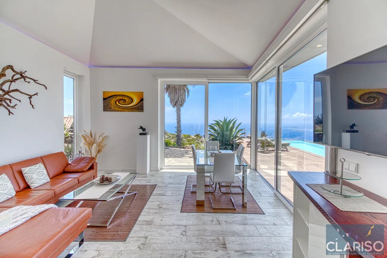 Villa Pura Vida: Architektenvilla mit Chillout-Schaukelstuhl und Infinity-Salzwasserpool auf Felsvorsprung in Puntagorda auf La Palma