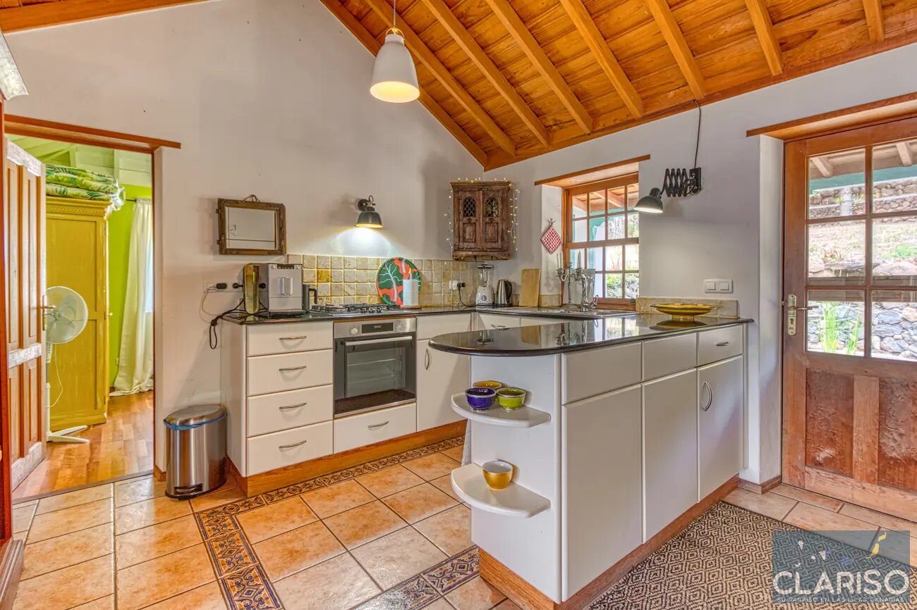 Villa Miramatos: Ferienhaus mit Infinity-Pool und Blick auf Pinien und Mirador Matos in Puntagorda auf La Palma