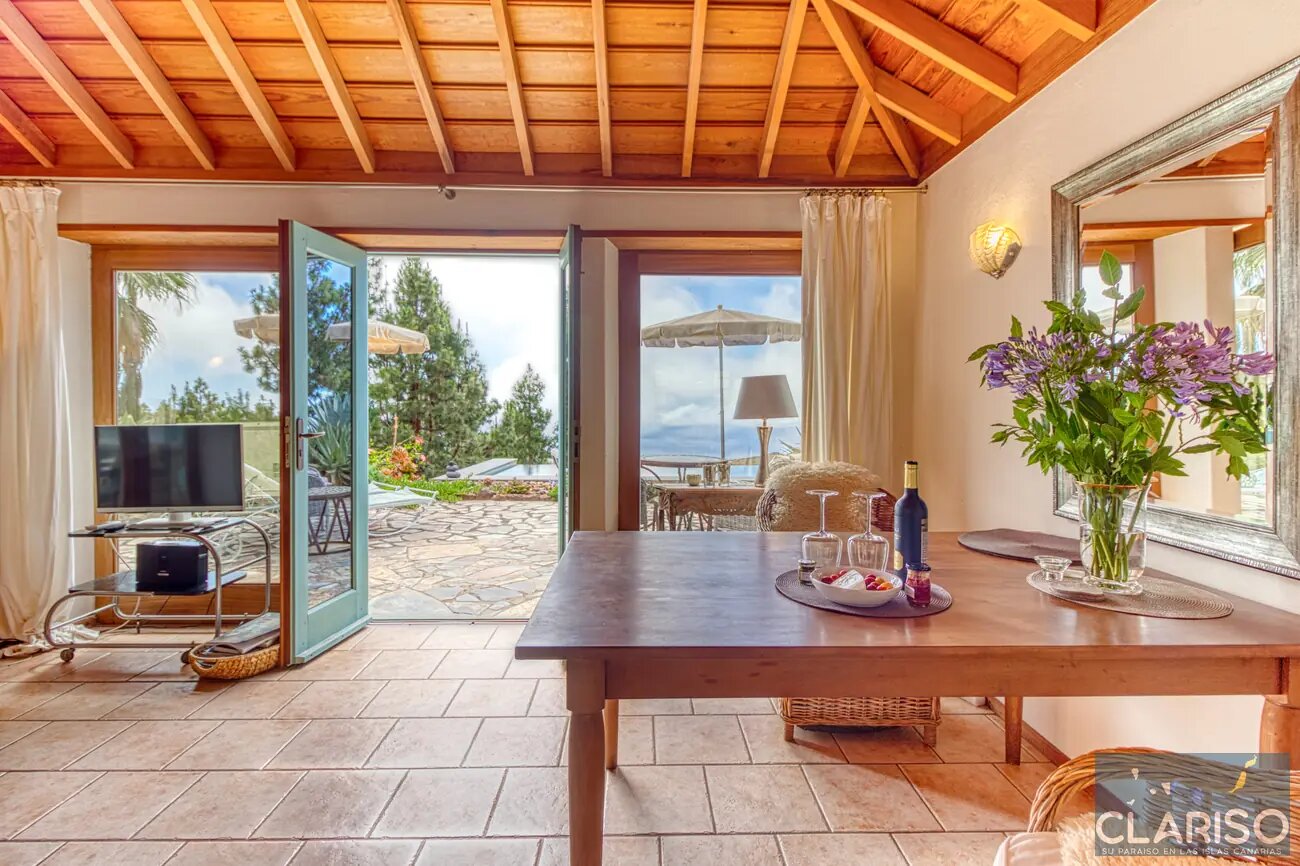 Villa Miramatos: Ferienhaus mit Infinity-Pool und Blick auf Pinien und Mirador Matos in Puntagorda auf La Palma
