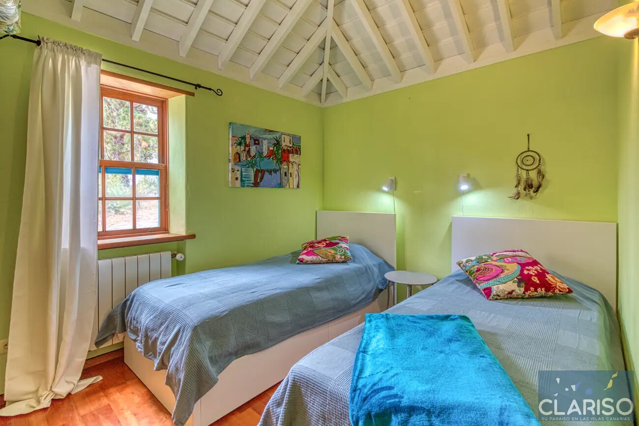 Villa Miramatos: Ferienhaus mit Infinity-Pool und Blick auf Pinien und Mirador Matos in Puntagorda auf La Palma