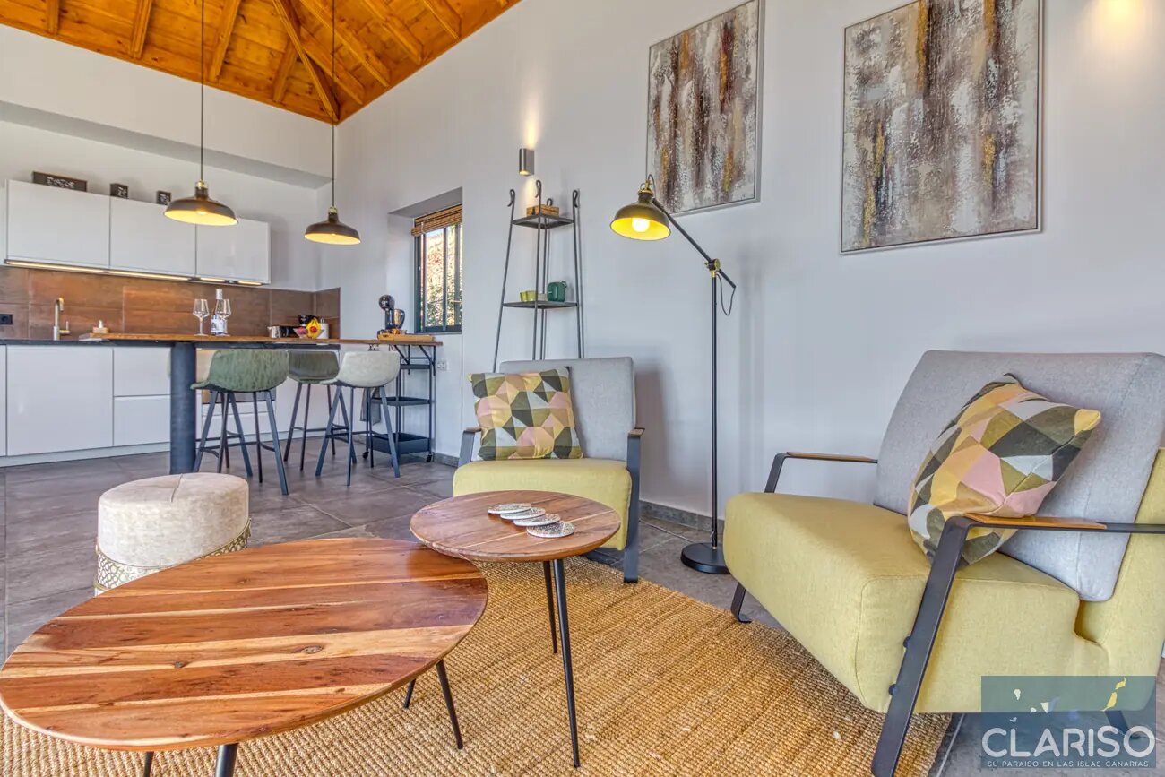 Casa Afuera: Modernes Ferienhaus mit solargeheiztem Infinity-Pool auf garantierten 24–28 °C in Tijarafe auf La Palma