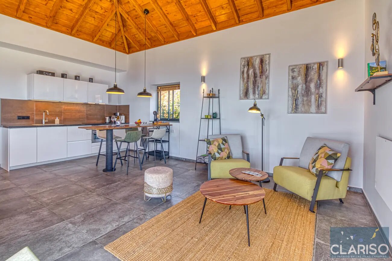 Casa Afuera: Modernes Ferienhaus mit solargeheiztem Infinity-Pool auf garantierten 24–28 °C in Tijarafe auf La Palma