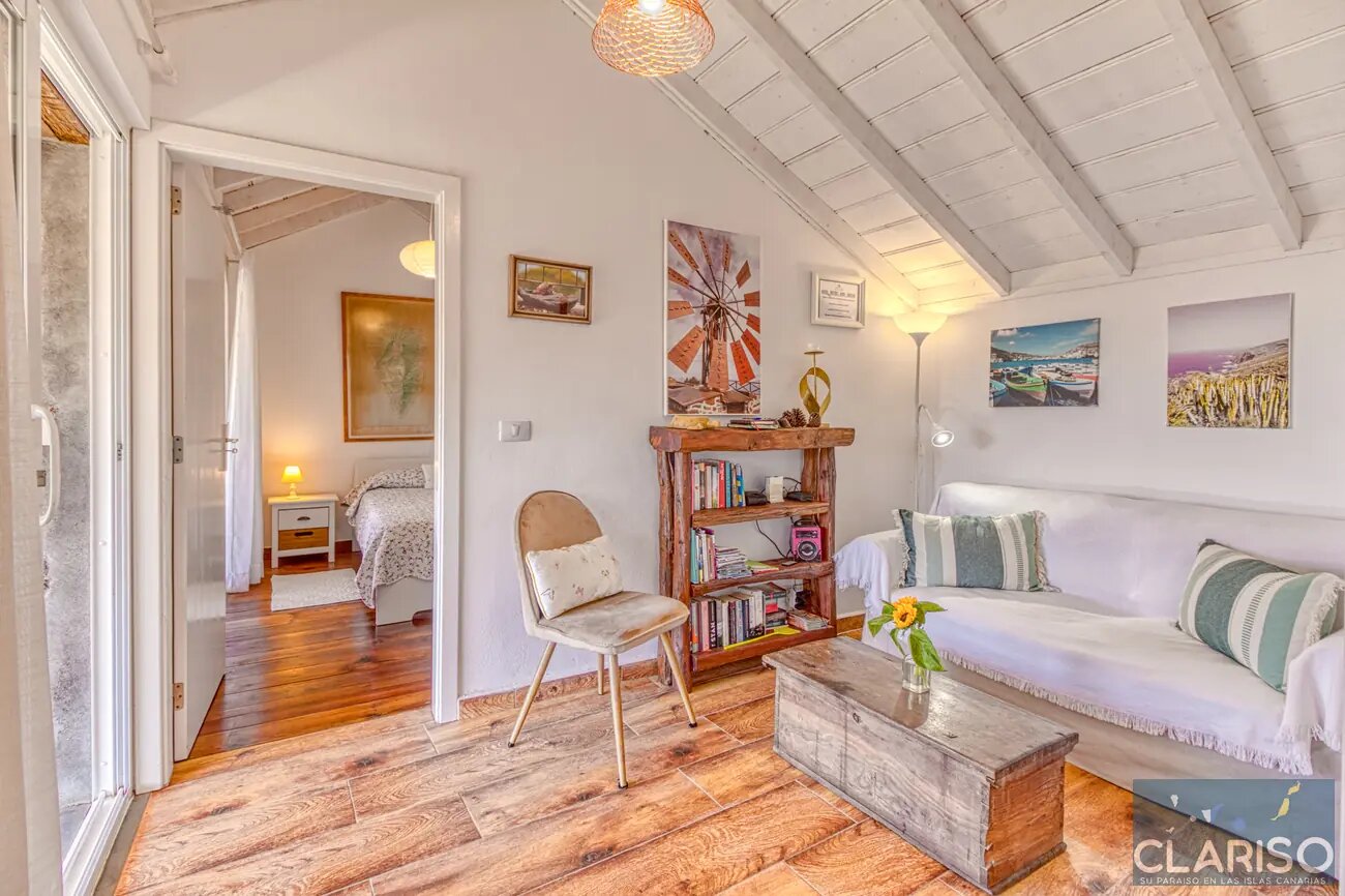 Casa Julia: Ferienhaus direkt am Rand des Barranco de Izcaqua mit Fußbodenheizung in Garafía auf La Palma