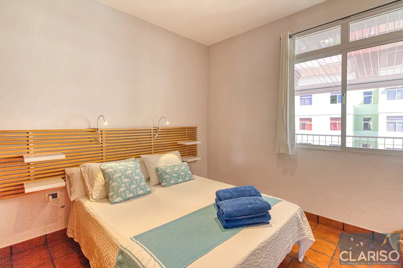 Atico Lua: Dachwohnung im 4. Stock mit zwei Terrassen und Meerblick in Puerto Naos auf La Palma