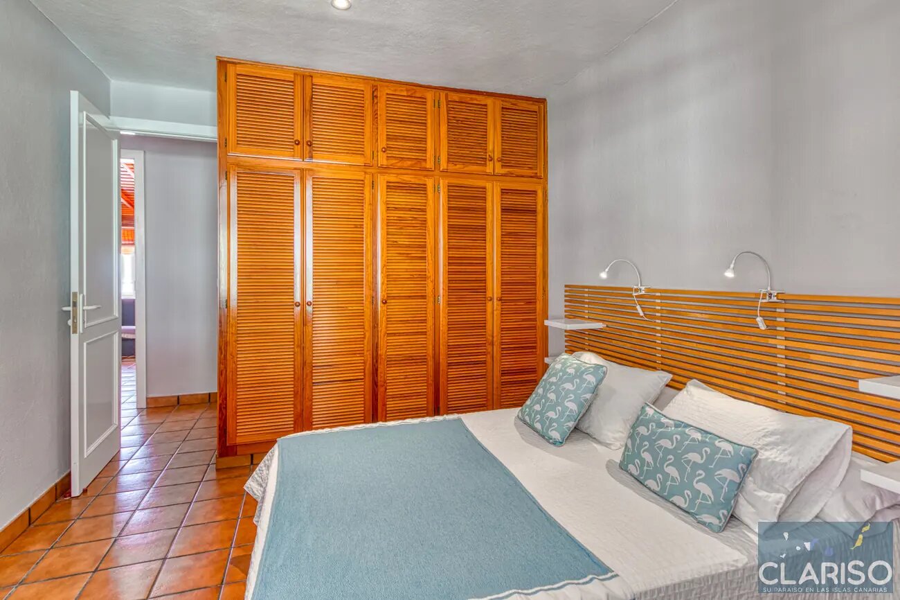 Atico Lua: Dachwohnung im 4. Stock mit zwei Terrassen und Meerblick in Puerto Naos auf La Palma