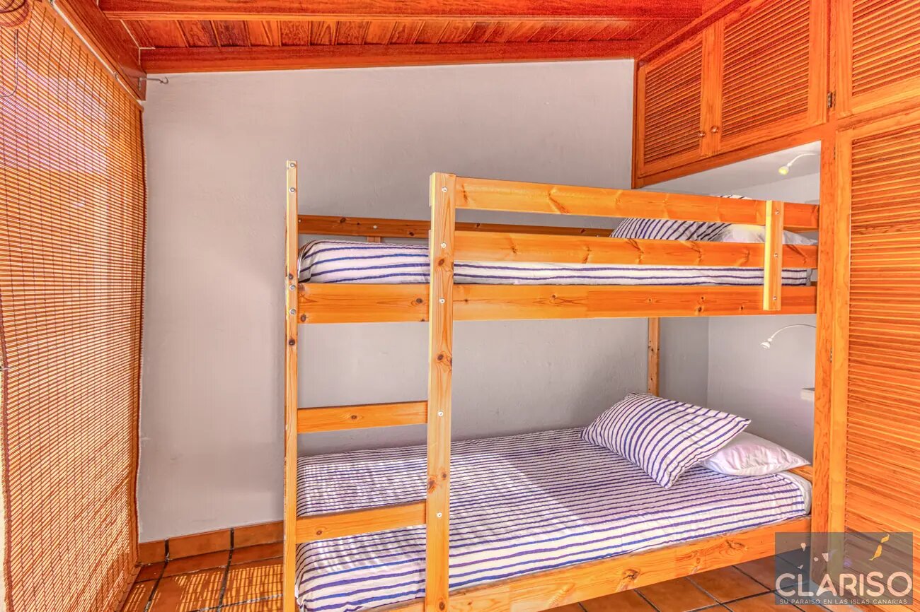 Atico Lua: Dachwohnung im 4. Stock mit zwei Terrassen und Meerblick in Puerto Naos auf La Palma