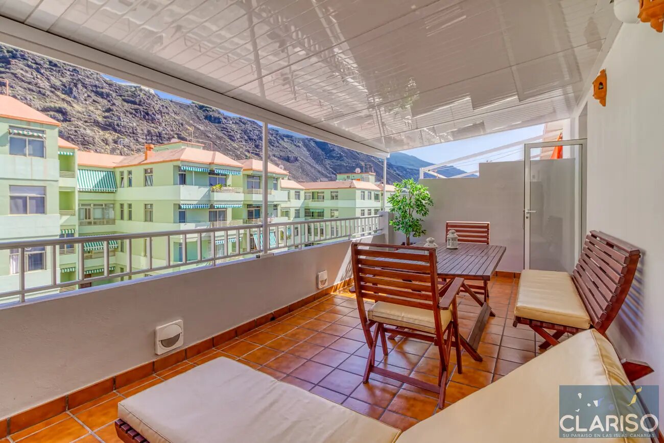 Atico Lua: Dachwohnung im 4. Stock mit zwei Terrassen und Meerblick in Puerto Naos auf La Palma