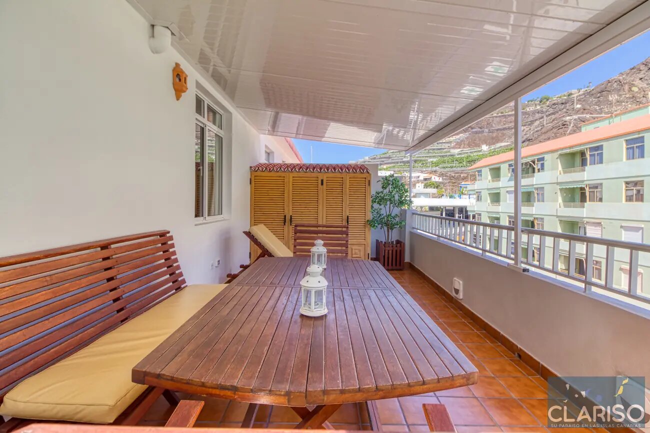 Atico Lua: Dachwohnung im 4. Stock mit zwei Terrassen und Meerblick in Puerto Naos auf La Palma