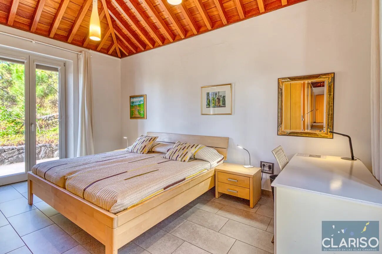 Villa Atlántico: Großzügige Ferienvilla mit inklusive Pool, Sauna mit Ruheraum und Caldeira-Blick in Tijarafe auf La Palma