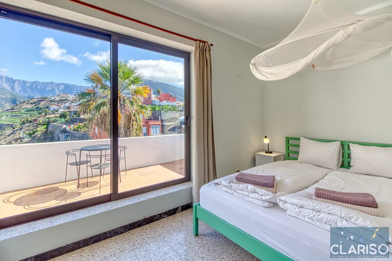 Casa Stella Atlántico: Ferienhaus direkt am Barranco Las Angustias mit Caldera-Panorama in Los Llanos de Aridane auf La Palma