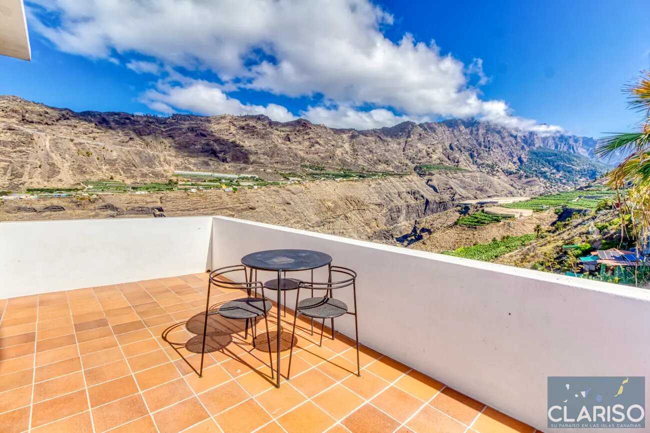 Casa Stella Atlántico: Ferienhaus direkt am Barranco Las Angustias mit Caldera-Panorama in Los Llanos de Aridane auf La Palma