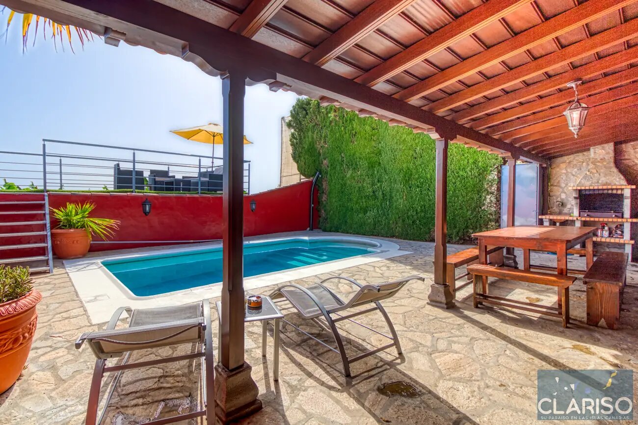 Casa Flamenca: Ferienhaus mit Pool in Bananenplantagen auf bevorzugter Klimahöhe in Tijarafe auf La Palma