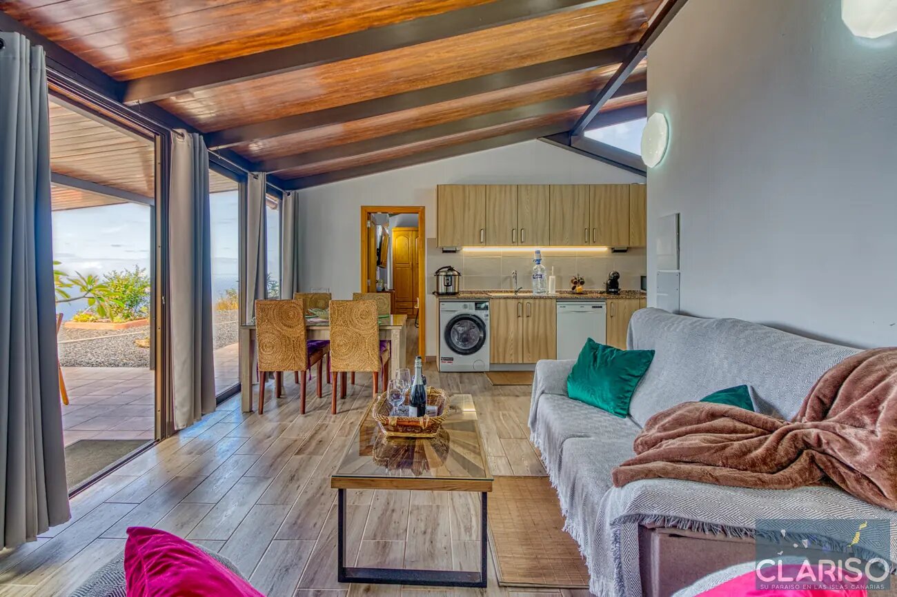 Casa Helios: Ferienhaus mit zwei Pools, Jacuzzi und großem Smart-TV in Puntagorda auf La Palma