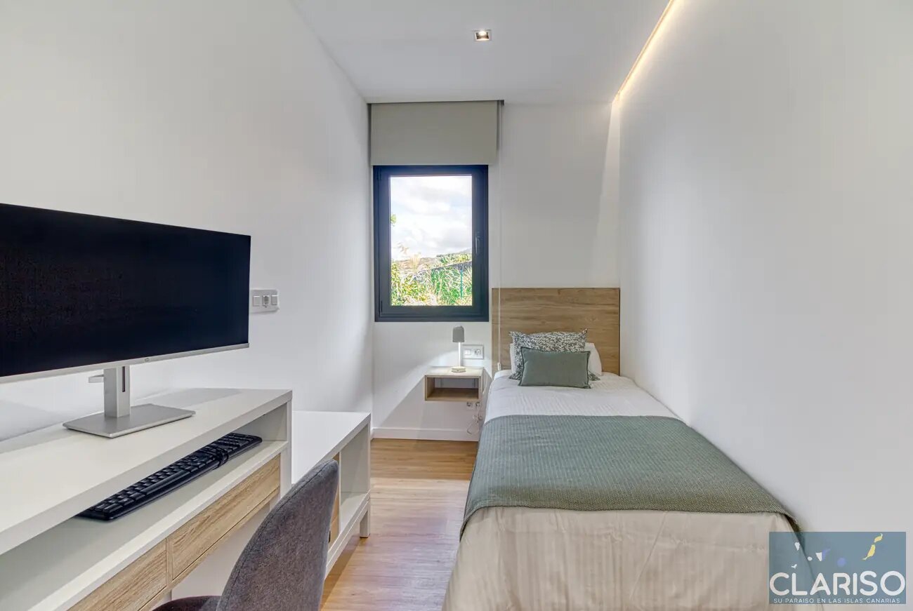 Villa Laina: Skandinavisch inspirierter Neubau mit Starlink-WLAN und inklusive Solarpool in Tijarafe auf La Palma