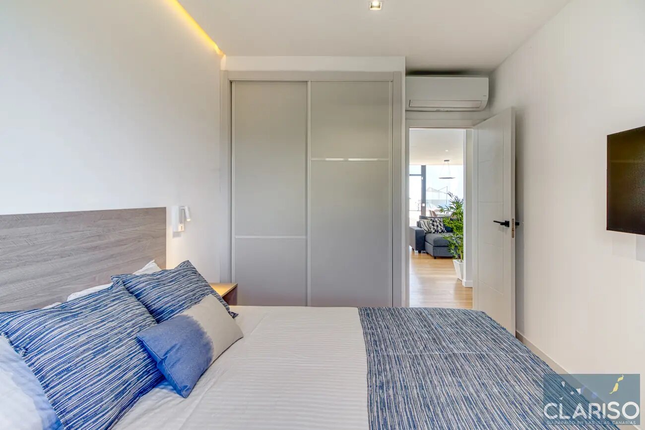 Villa Laina: Skandinavisch inspirierter Neubau mit Starlink-WLAN und inklusive Solarpool in Tijarafe auf La Palma