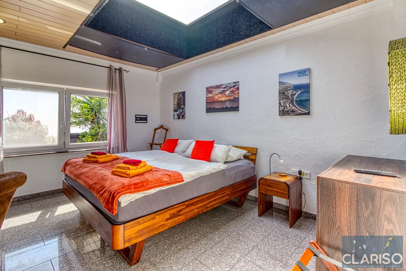 Hotel Rural Los Piratas 3: Großzügiges Apartment mit Pool und Frühstück in Tijarafe auf La Palma