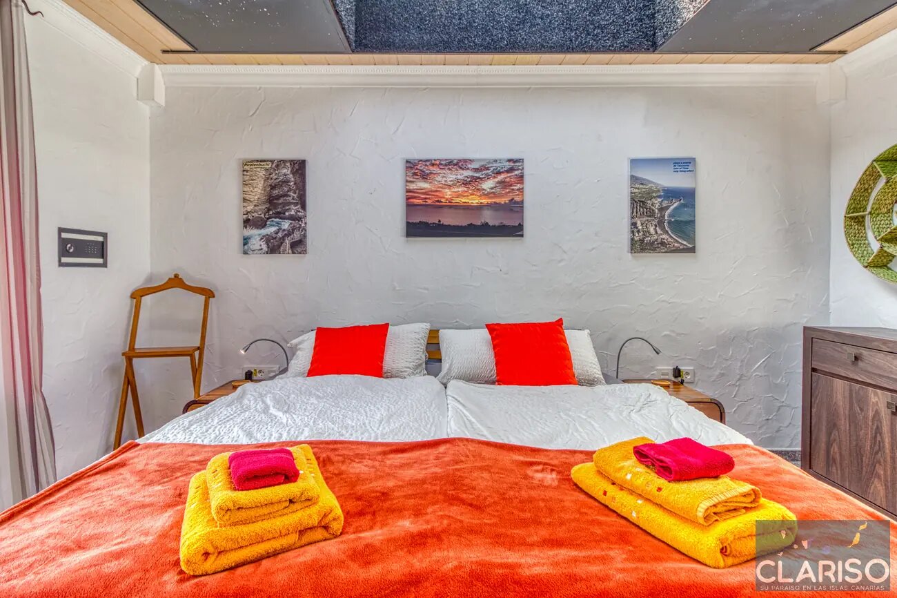 Hotel Rural Los Piratas 3: Großzügiges Apartment mit Pool und Frühstück in Tijarafe auf La Palma