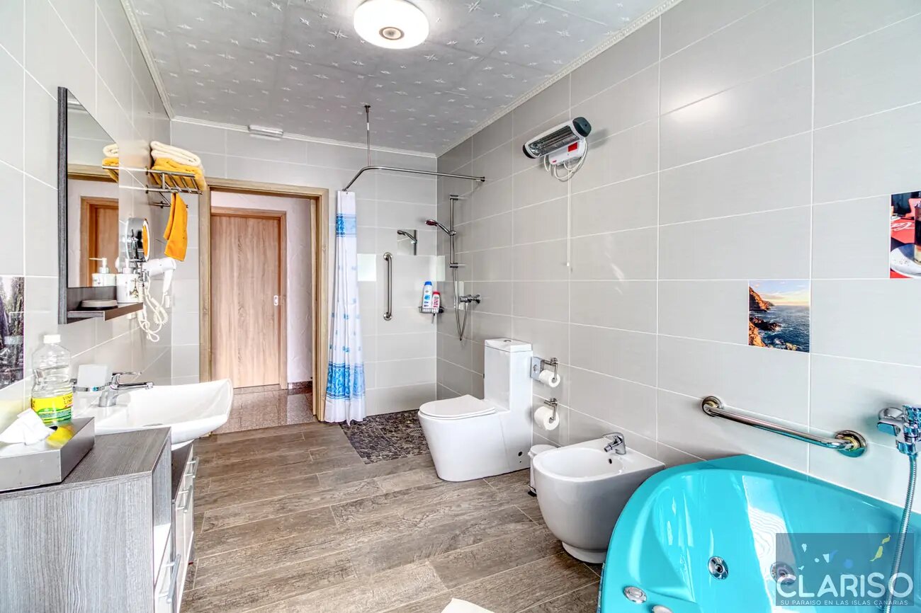 Hotel Rural Los Piratas 3: Großzügiges Apartment mit Pool und Frühstück in Tijarafe auf La Palma