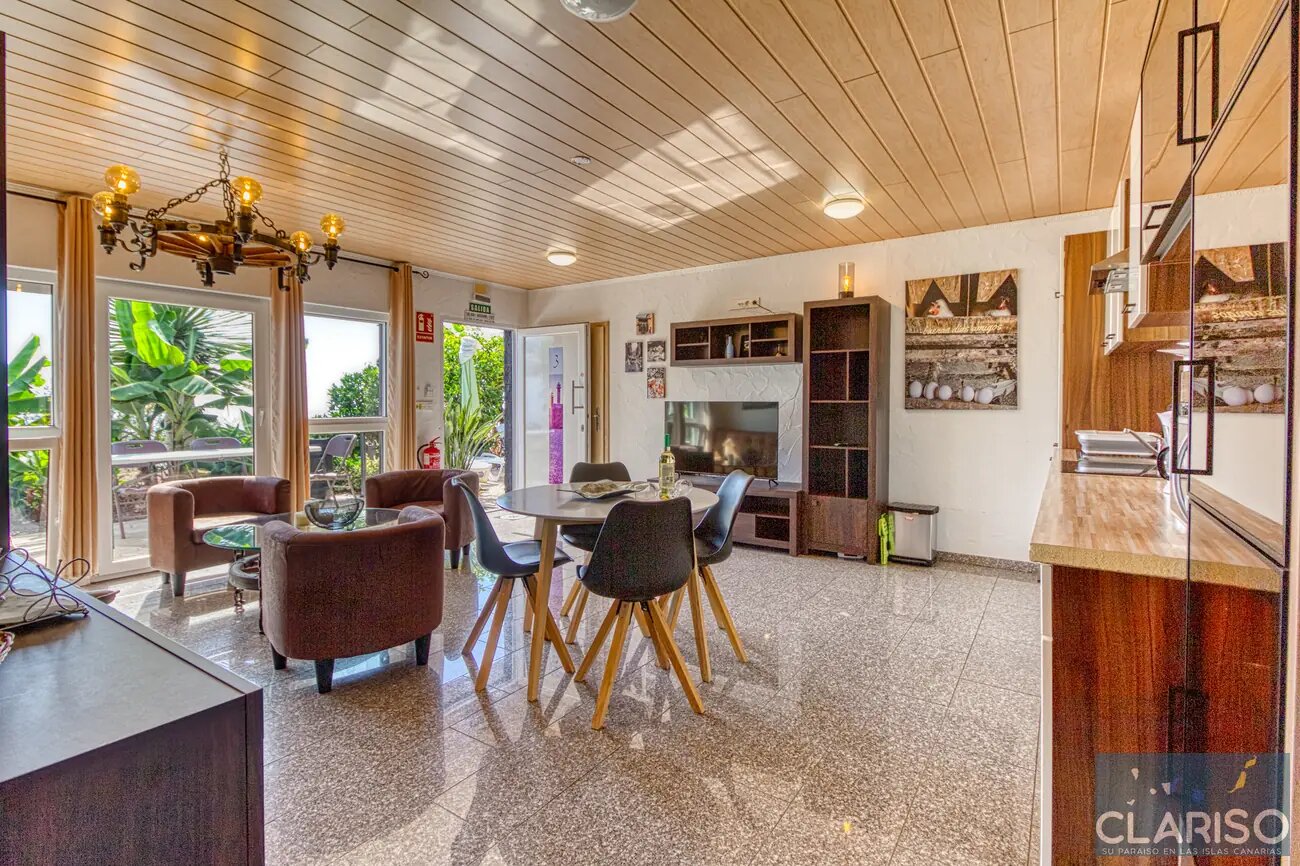 Hotel Rural Los Piratas 3: Großzügiges Apartment mit Pool und Frühstück in Tijarafe auf La Palma