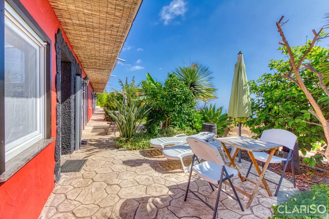 Hotel Rural Los Piratas 3: Großzügiges Apartment mit Pool und Frühstück in Tijarafe auf La Palma