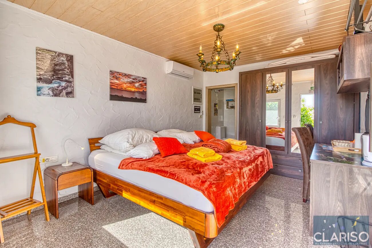 Hotel Rural Los Piratas 2: Doppelzimmer mit Pool, Jacuzzis und Frühstück in Tijarafe auf La Palma