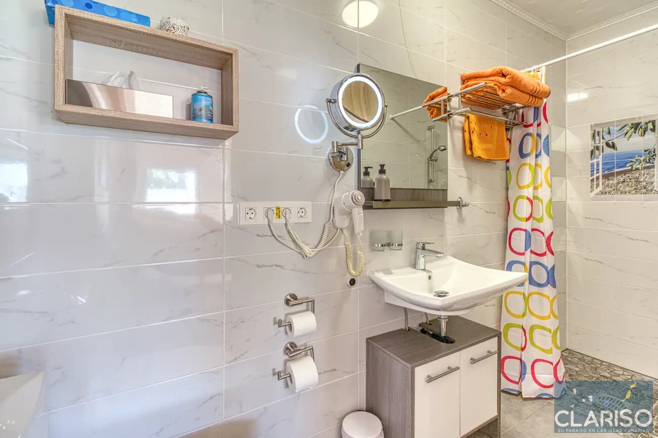 Hotel Rural Los Piratas 2: Doppelzimmer mit Pool, Jacuzzis und Frühstück in Tijarafe auf La Palma