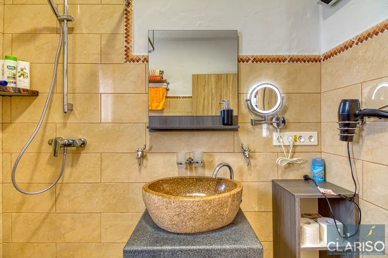 Hotel Rural Los Piratas Roque 5: Doppelzimmer mit Meerblick, Pool und Frühstück in Tijarafe auf La Palma