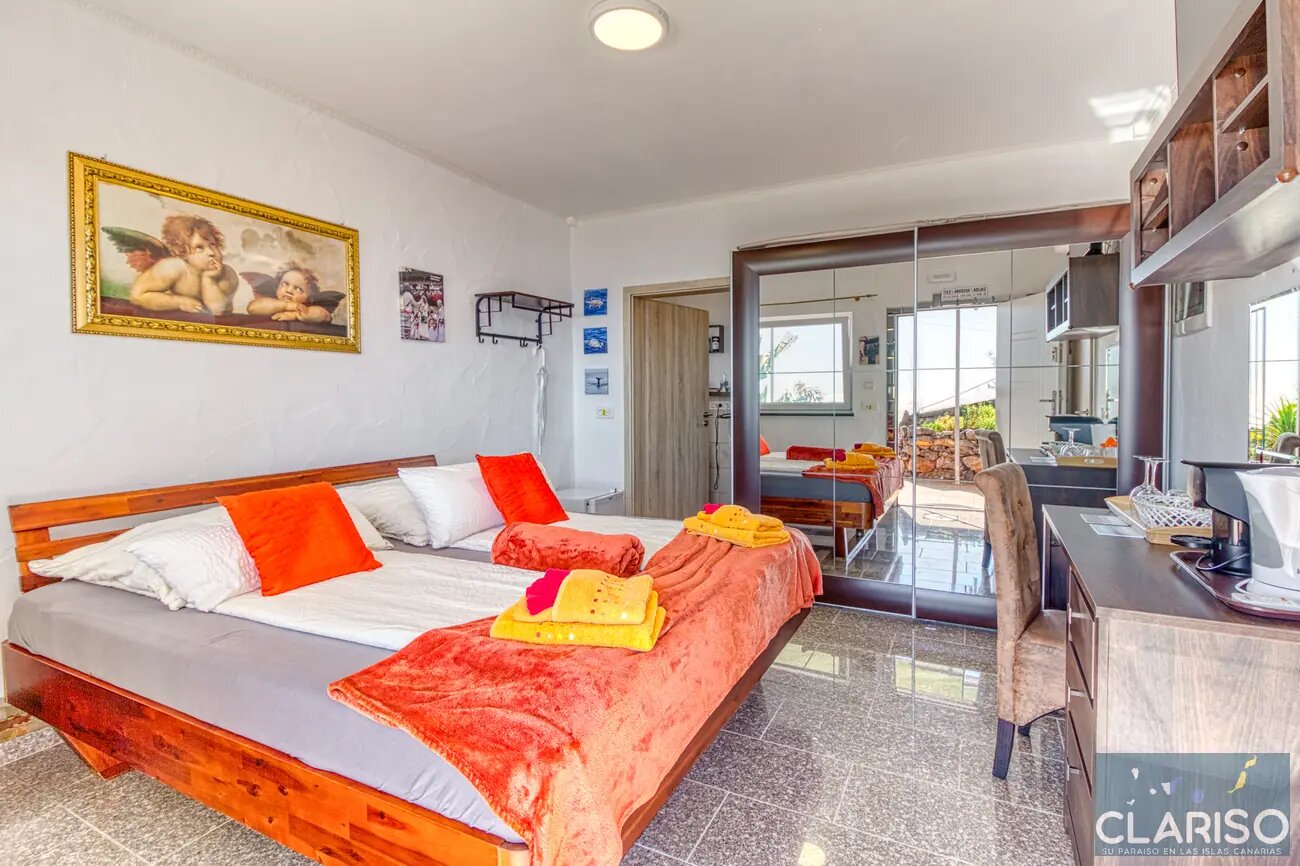 Hotel Rural Los Piratas Indianos 3: Doppelzimmer mit Pool und Frühstück in Tijarafe auf La Palma