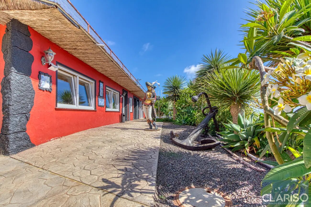 Hotel Rural Los Piratas Indianos 3: Doppelzimmer mit Pool und Frühstück in Tijarafe auf La Palma