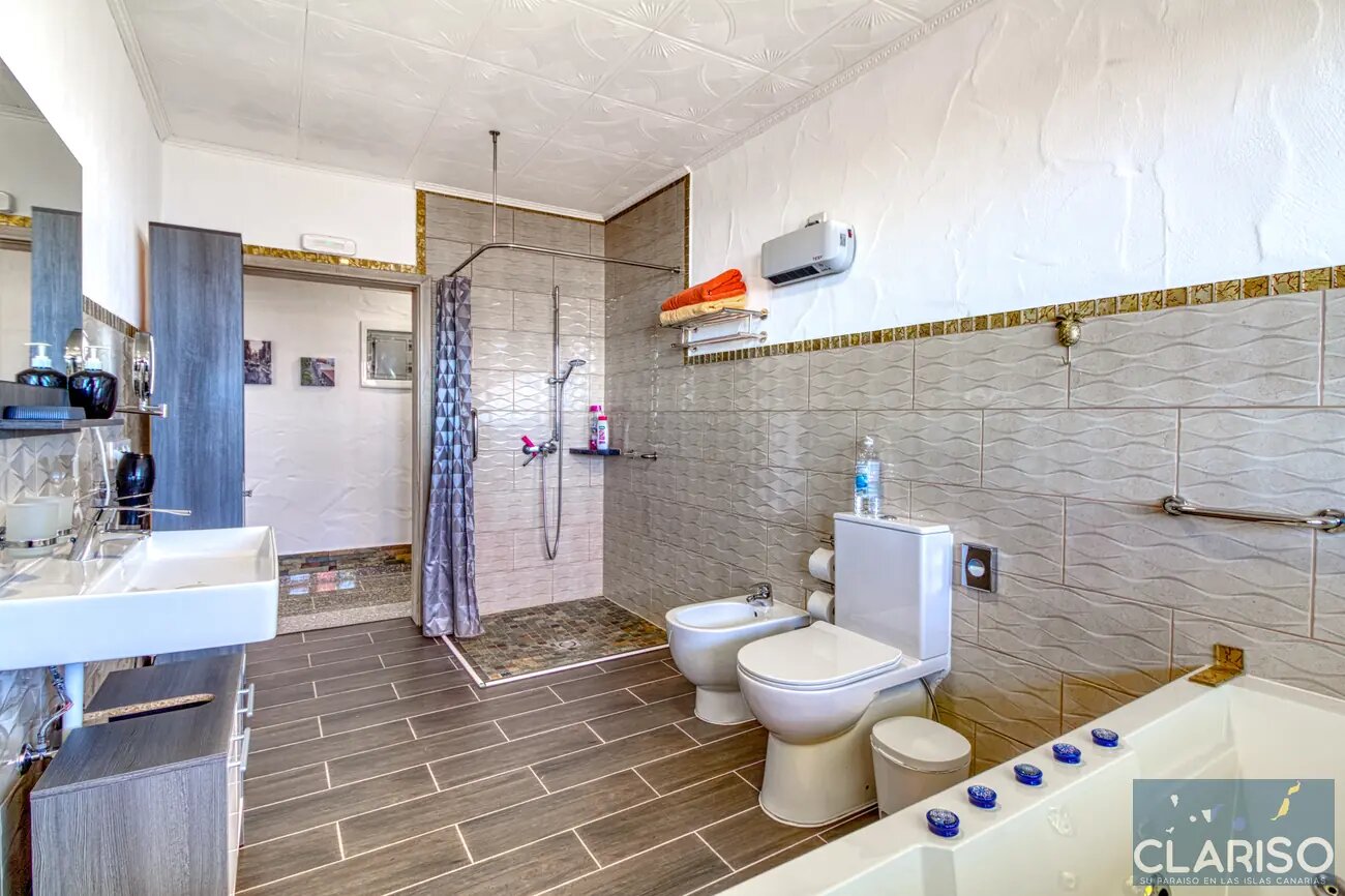 Hotel Rural Los Piratas Indianos 4: Großzügiges Apartment mit Pool und Frühstück in Tijarafe auf La Palma