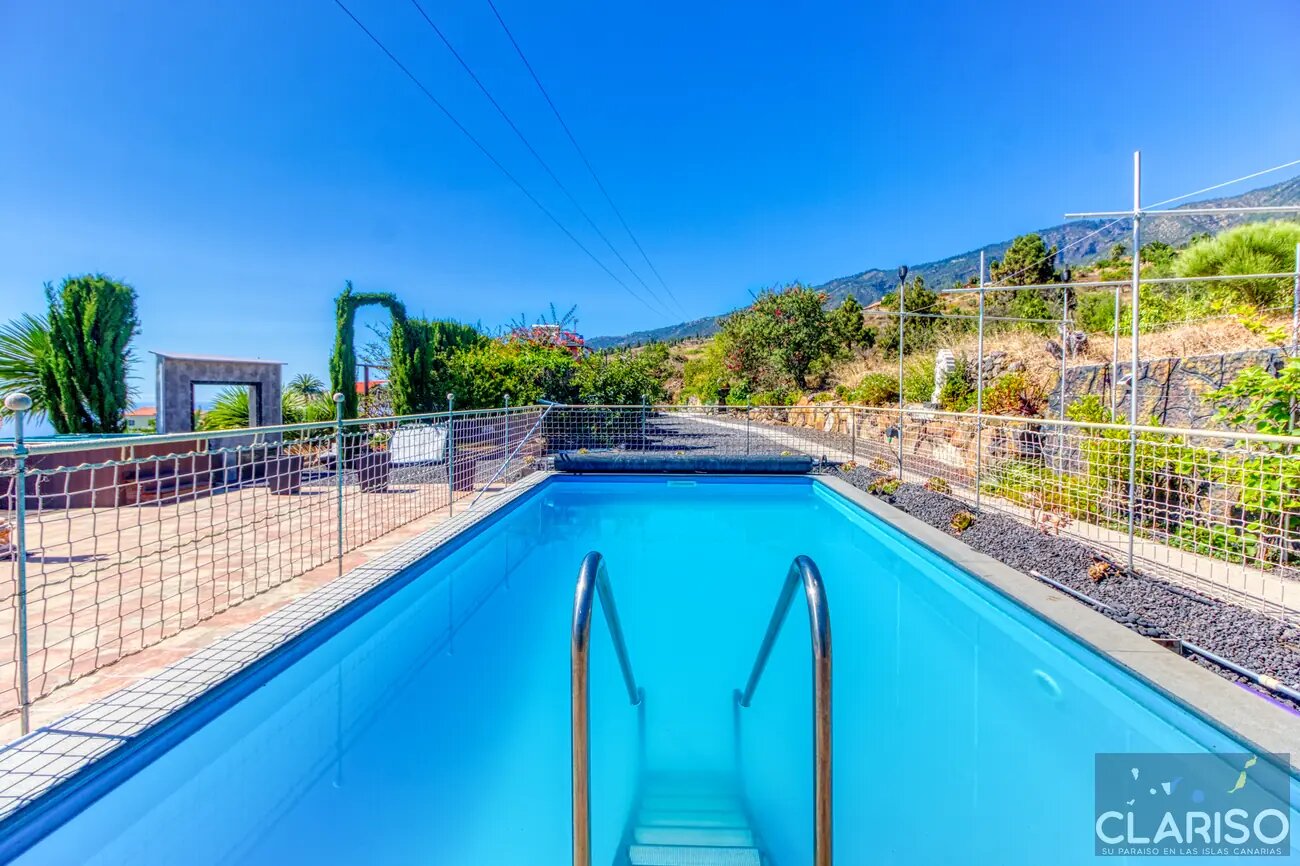 Hotel Rural Los Piratas 4: Kombinierbares Doppelzimmer mit Pool und Frühstück in Tijarafe auf La Palma