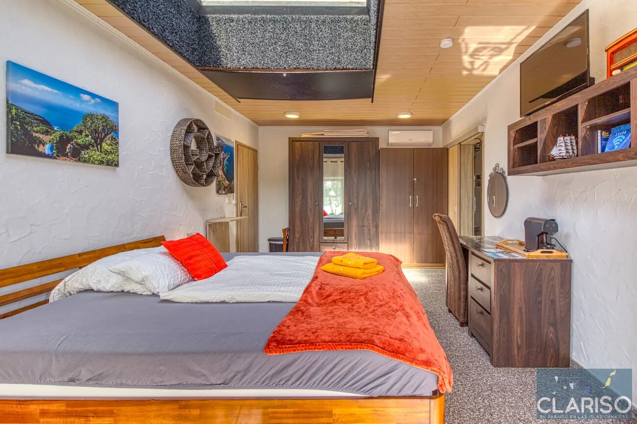 Hotel Rural Los Piratas 4: Kombinierbares Doppelzimmer mit Pool und Frühstück in Tijarafe auf La Palma