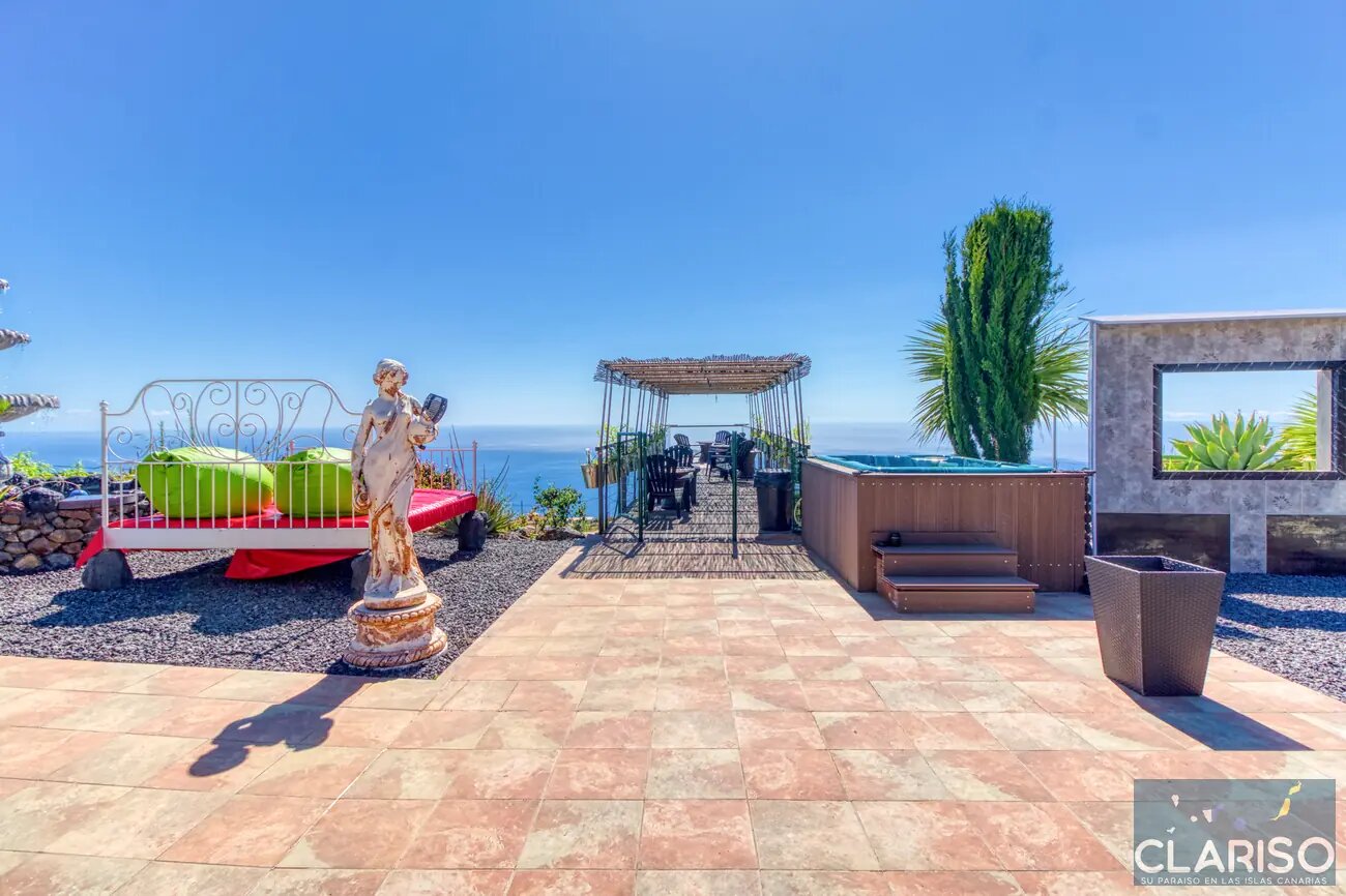 Hotel Rural Los Piratas 4: Kombinierbares Doppelzimmer mit Pool und Frühstück in Tijarafe auf La Palma