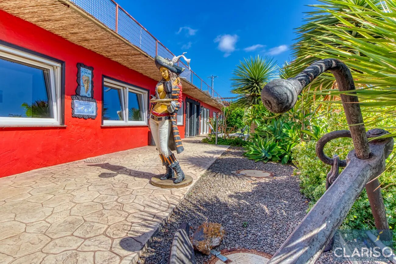 Hotel Rural Los Piratas Los Tilos 1: Doppelzimmer mit Pool und Frühstück in grüner Lage in Tijarafe auf La Palma
