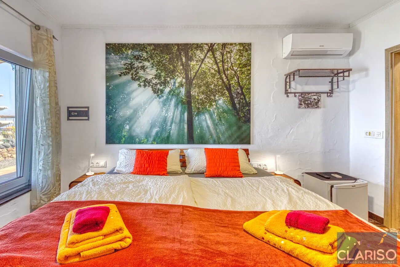 Hotel Rural Los Piratas Los Tilos 1: Doppelzimmer mit Pool und Frühstück in grüner Lage in Tijarafe auf La Palma