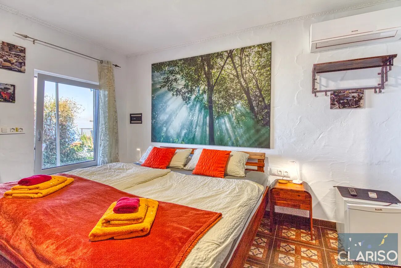 Hotel Rural Los Piratas Los Tilos 1: Doppelzimmer mit Pool und Frühstück in grüner Lage in Tijarafe auf La Palma