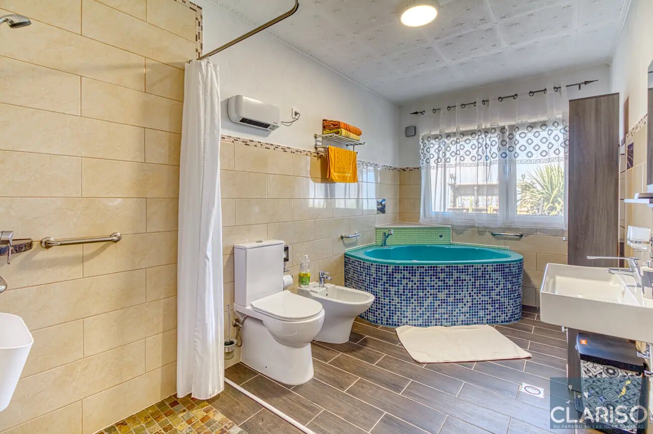 Hotel Rural Los Piratas Los Tilos 2: Großzügiges Apartment mit Pool und Frühstück in Tijarafe auf La Palma