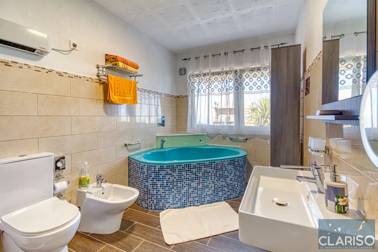 Hotel Rural Los Piratas Los Tilos 2: Großzügiges Apartment mit Pool und Frühstück in Tijarafe auf La Palma