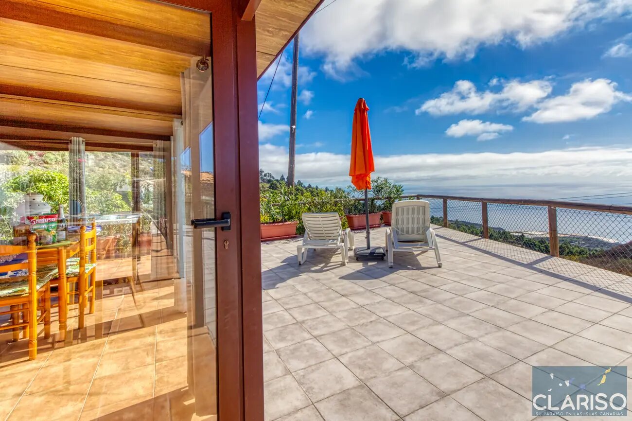 Casa Heliocentro: Ferienhaus mit inklusive Jacuzzi und Berg-Meerblick in Los Llanos de Aridane auf La Palma