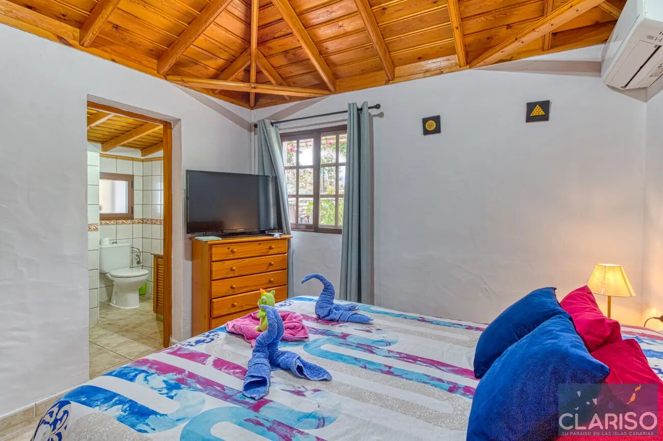 Casa Heliocentro: Ferienhaus mit inklusive Jacuzzi und Berg-Meerblick in Los Llanos de Aridane auf La Palma