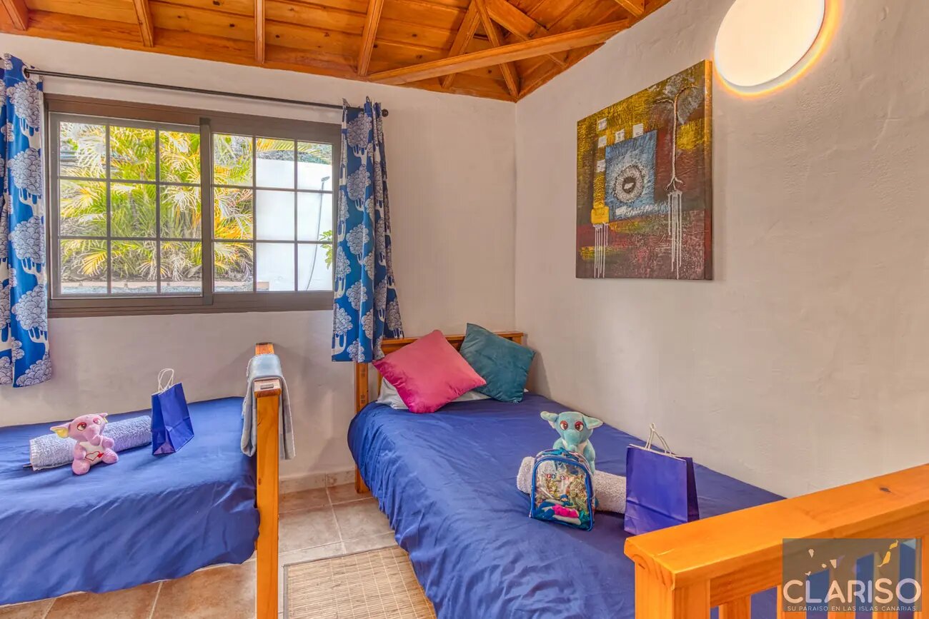 Casa Heliocentro: Ferienhaus mit inklusive Jacuzzi und Berg-Meerblick in Los Llanos de Aridane auf La Palma